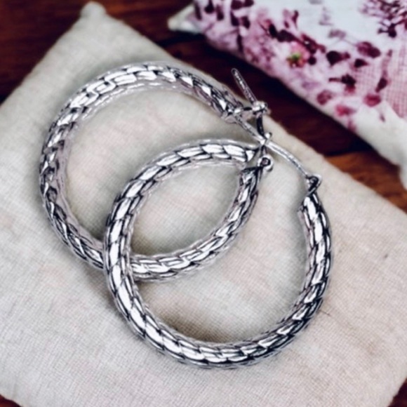 Vintage Designer Hoop Earrings Solid 925 Sterling Silver Large Hoops Etched - Picture 12 of 12